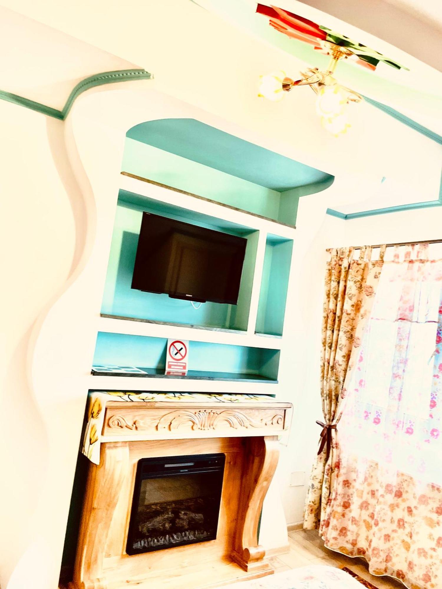 Presidential Apartment Suceava Bagian luar foto